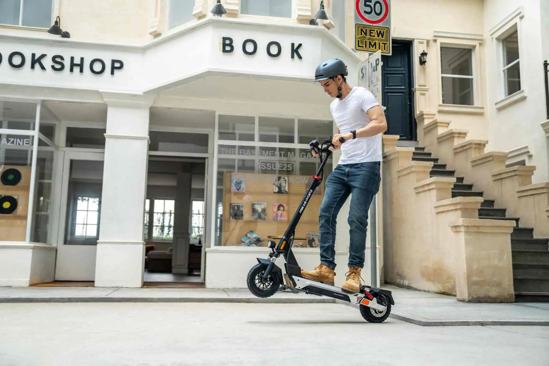 KuKirin M4 Max E-Scooter: Classic Heritage, Fully Evolved  Blog: