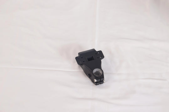 G2 Ultra Left & right brake levers / stem mount / headlight cover / display screen / left & right handlebar grips / ignition lock